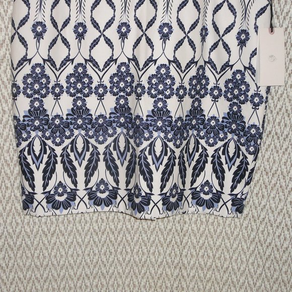 NWT Modern Fit Summer Straight Skirt Navy Blue Batik Floral Size 14 - Picture 2 of 9